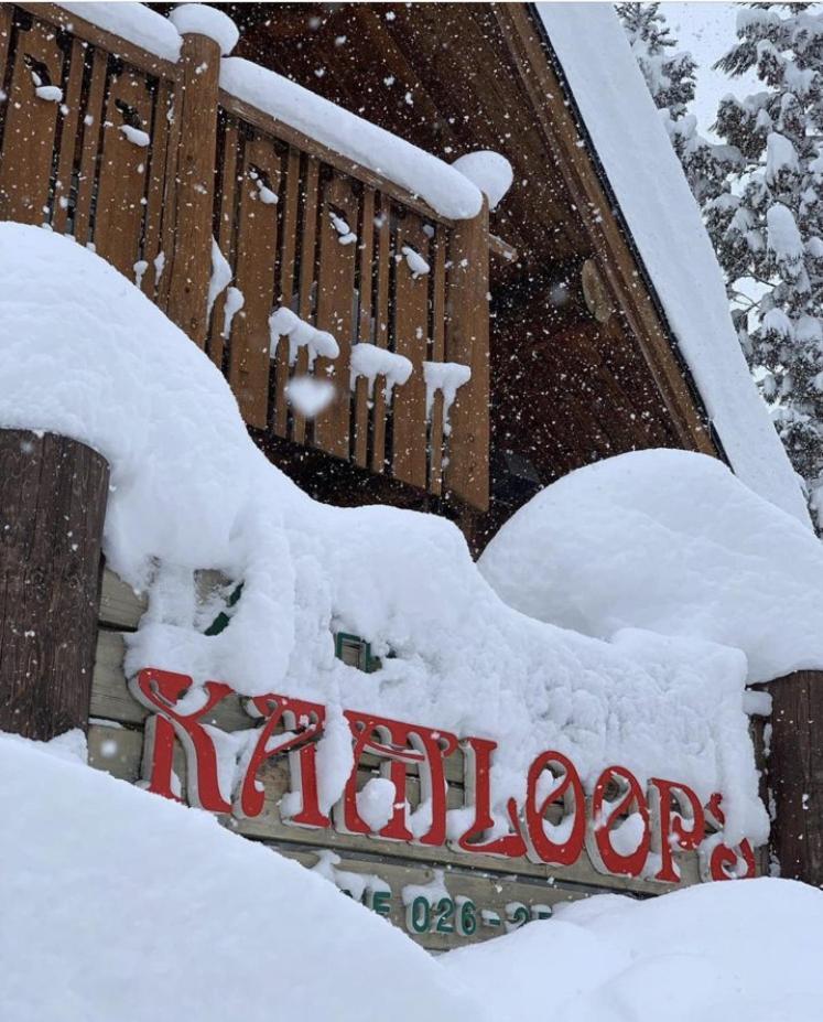 Log Hotel Kamloops Shinano  Екстер'єр фото