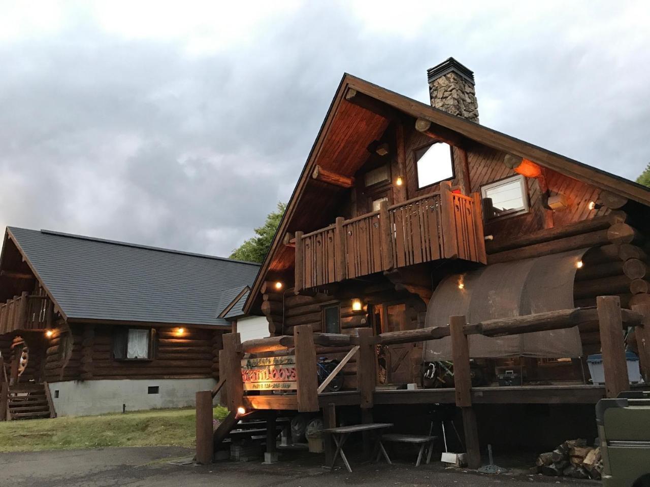 Log Hotel Kamloops Shinano  Екстер'єр фото